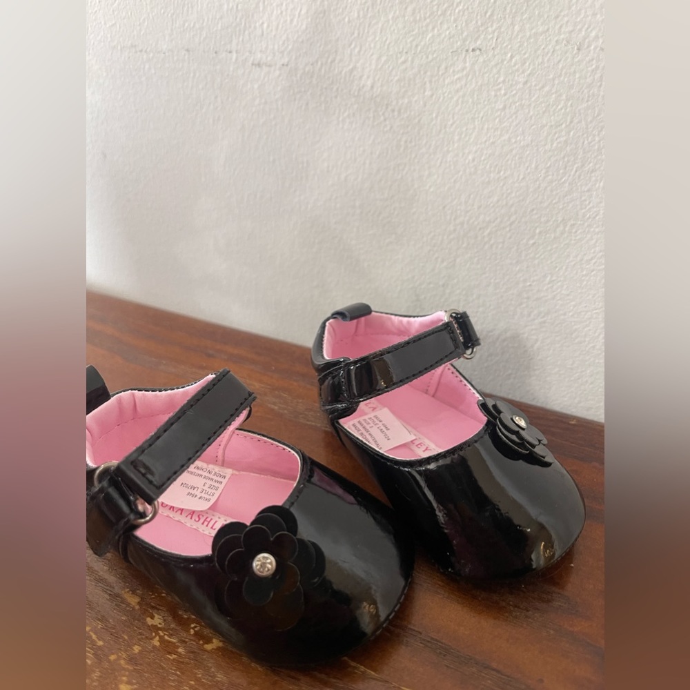 Laura Ashley baby black shiny slip ons